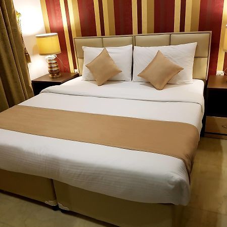 Al Muhanna Plaza Luxury Plus Salmiya Экстерьер фото